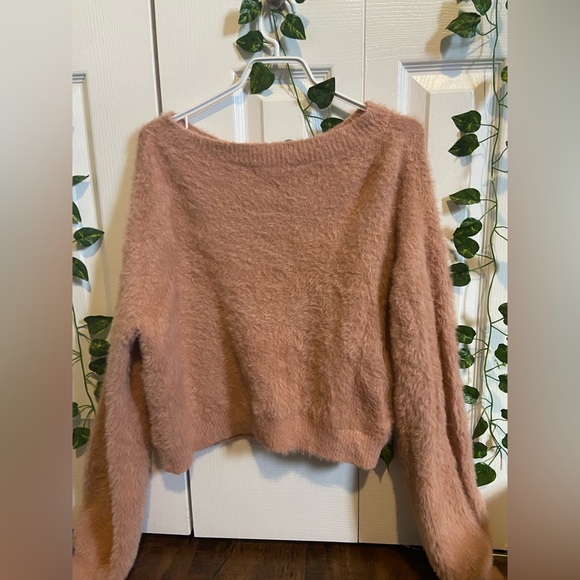 Fleece pink cardigan with brown buttons - Picture 2 of 3